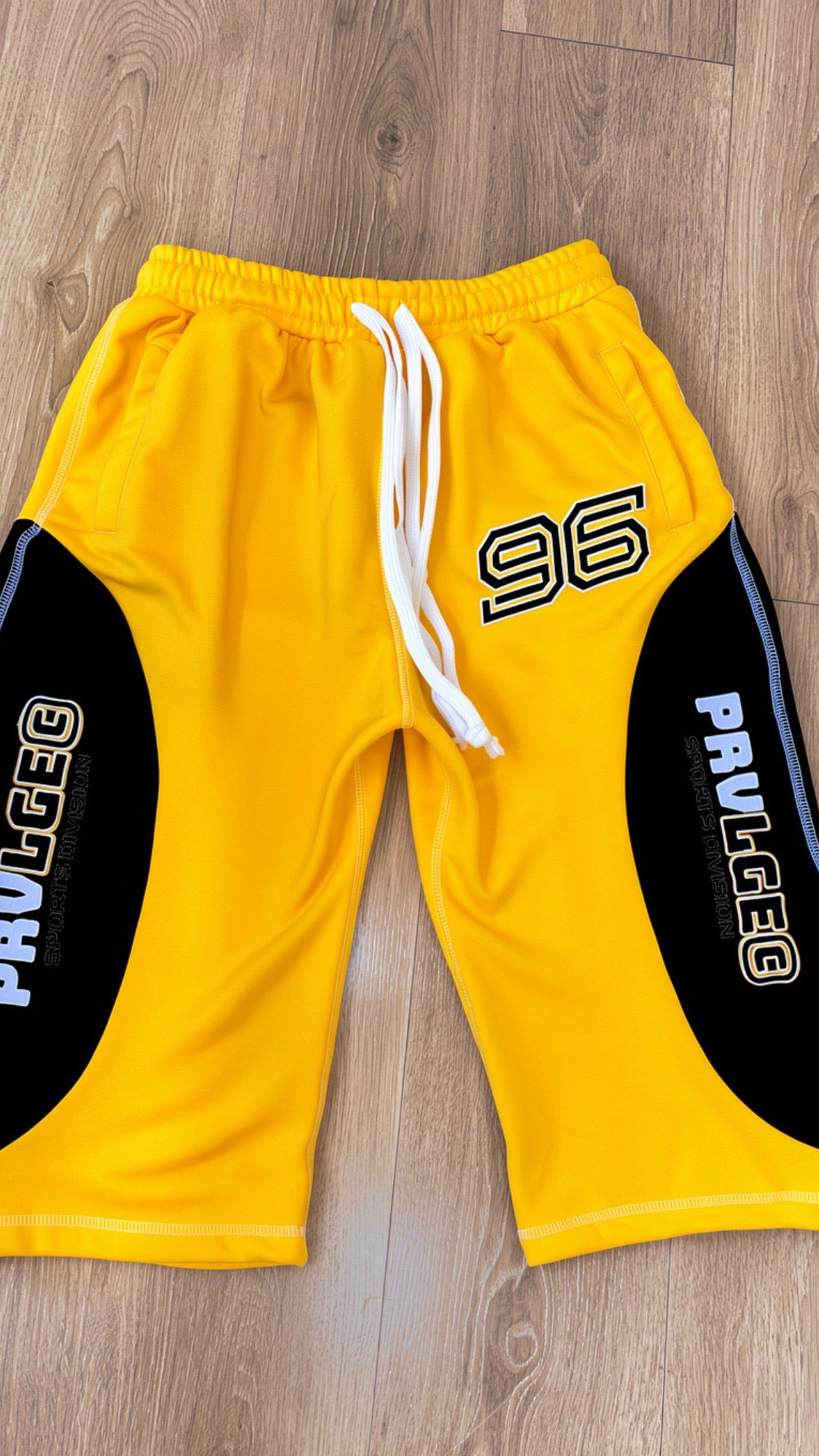 SPORTS DIVISION SHORTS*